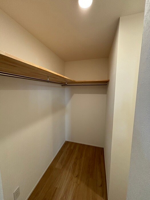 物件内観写真11　(収納)