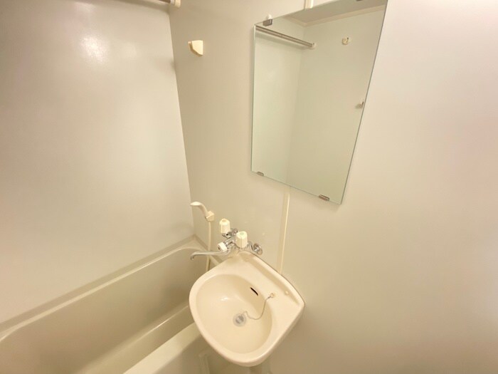 物件内観写真10　(洗面)