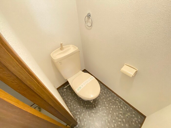 物件内観写真11　(トイレ)