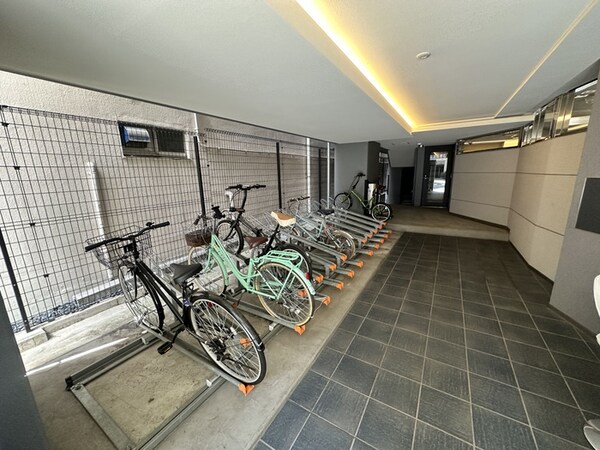 駐輪場