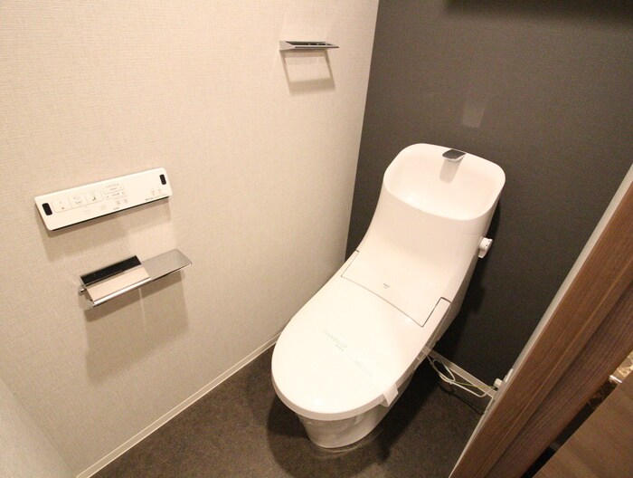 物件内観写真16　(トイレ)