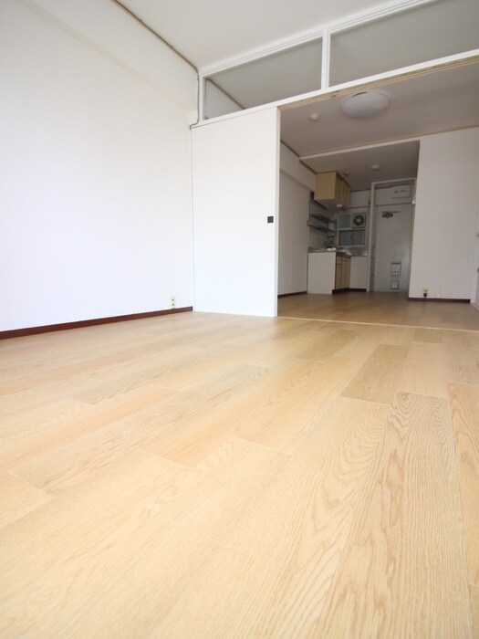 物件内観写真11　(居室)