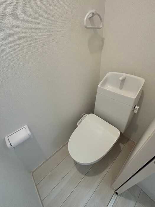 物件内観写真12　(トイレ)