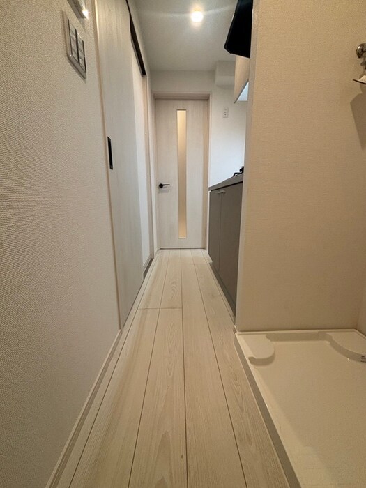 物件内観写真15　(廊下)