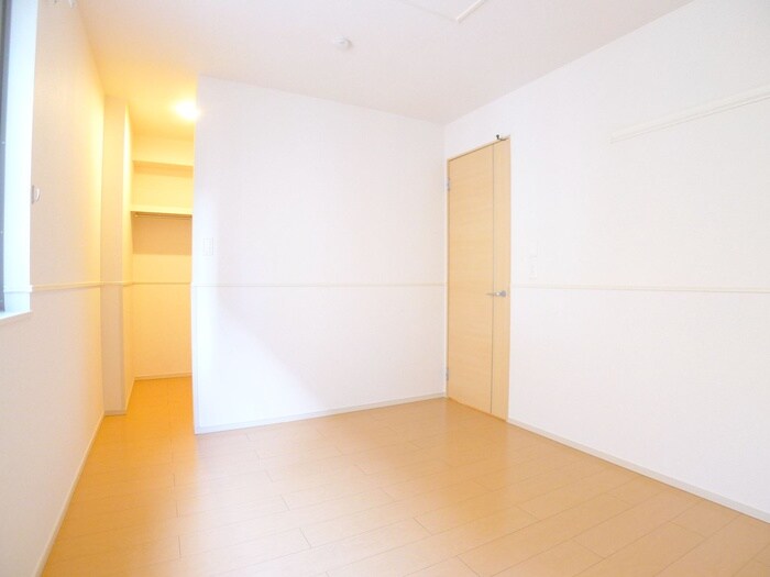 物件内観写真11　(居室)