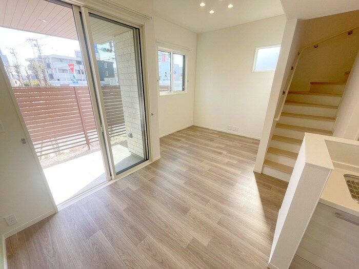 物件内観写真6　(居室)