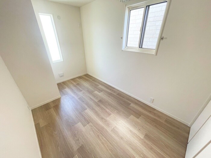 物件内観写真8　(居室)