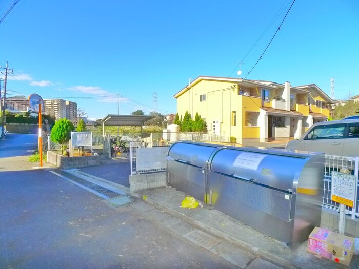 物件外観写真4　(建物設備)