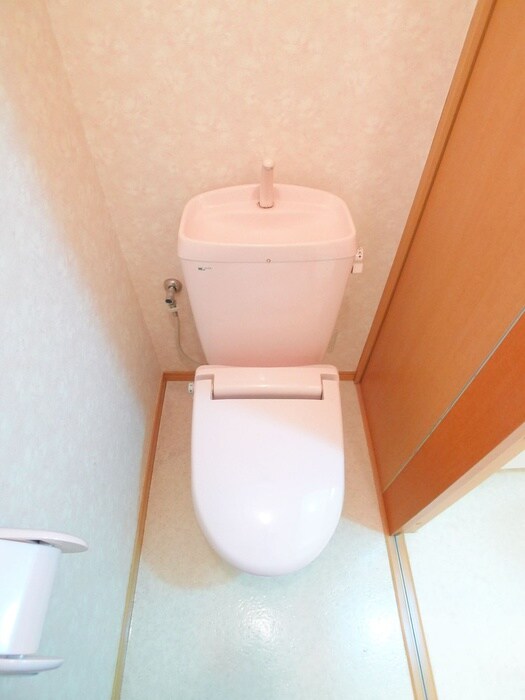 物件内観写真15　(トイレ)