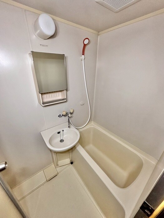 物件内観写真9　(バス／シャワールーム等)