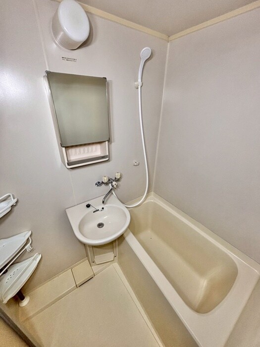 物件内観写真9　(バス／シャワールーム等)