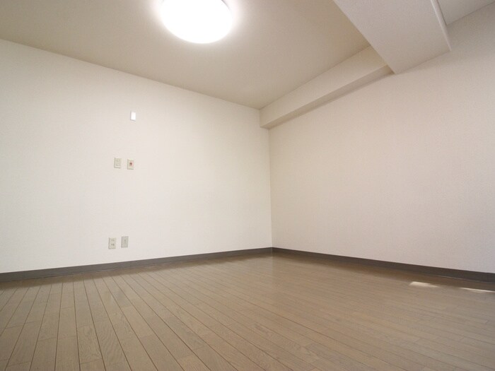 物件内観写真11　(居室)