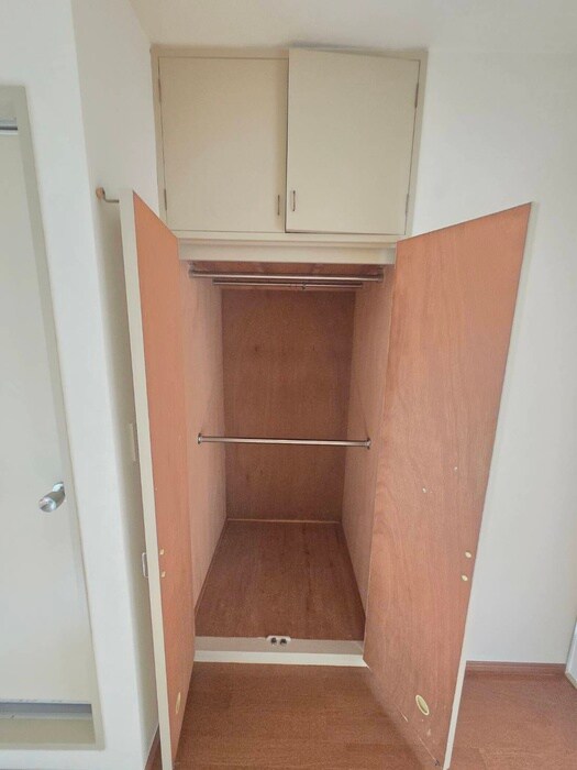 物件内観写真13　(収納)