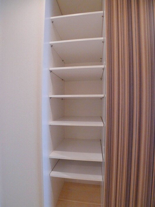 物件内観写真13　(靴箱)