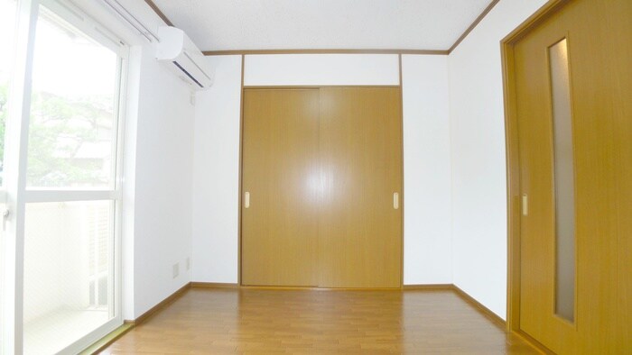 物件内観写真19　(居室)