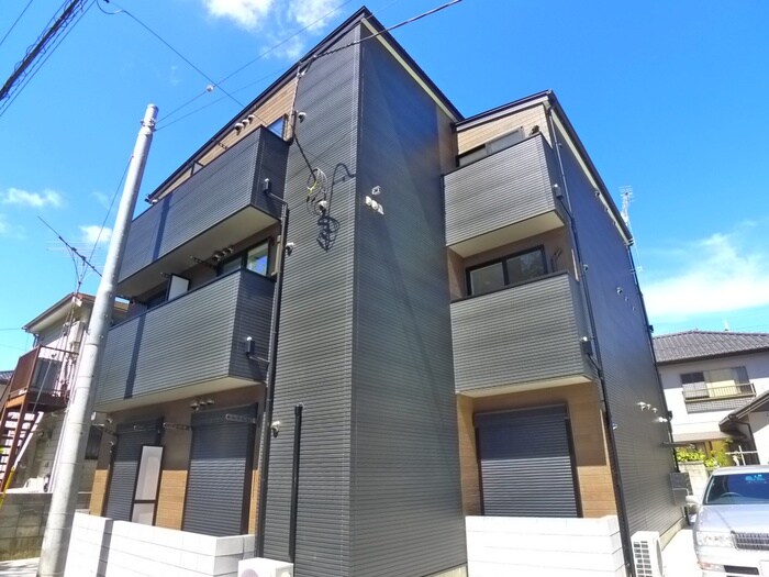 物件外観写真1　(外観写真)