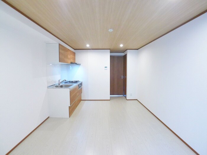 物件内観写真9　(廊下)