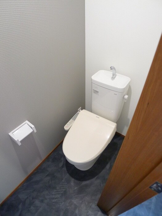 物件内観写真13　(トイレ)