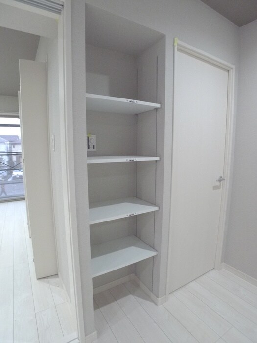 物件内観写真20　(収納)