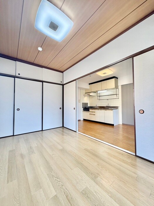 物件内観写真10　(居室)