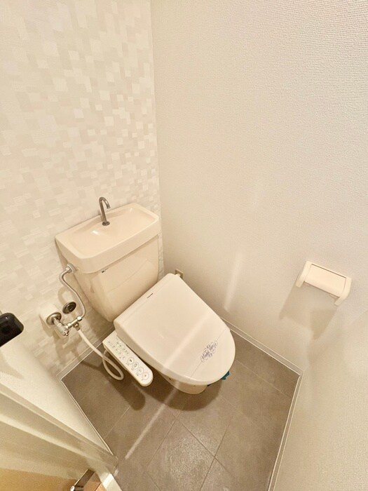 物件内観写真17　(トイレ)