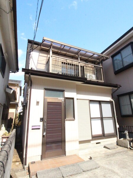小山貸家外観写真