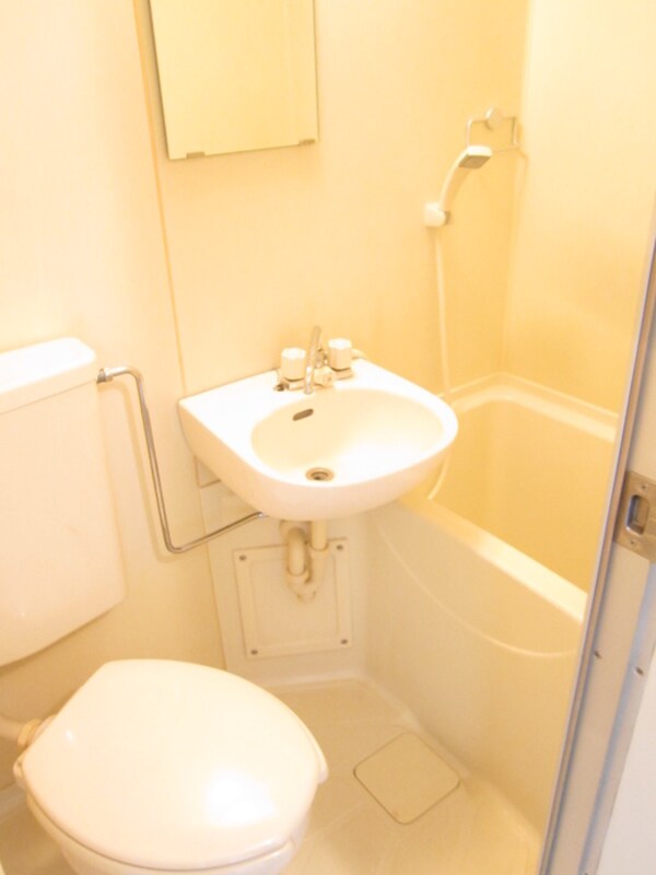 バス／シャワールーム等