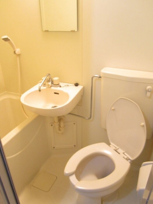 物件内観写真13　(バス／シャワールーム等)