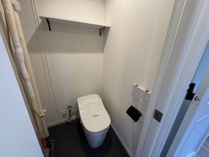 物件内観写真16　(トイレ)