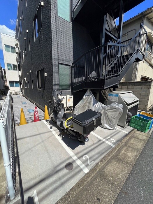 物件外観写真6　(駐輪場)