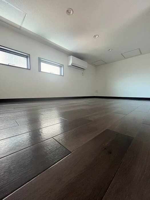 物件内観写真15　(居室)