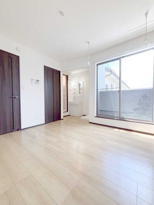 物件内観写真6　(居室)