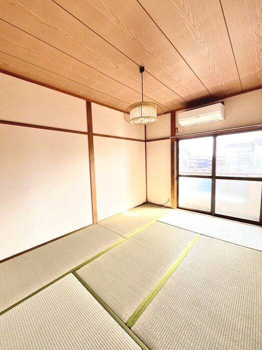 物件内観写真10　(居室)