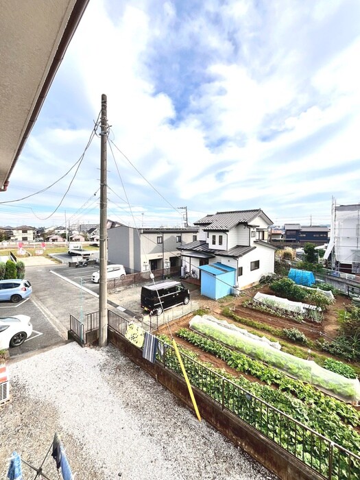 物件内観写真22　(室内からの展望)