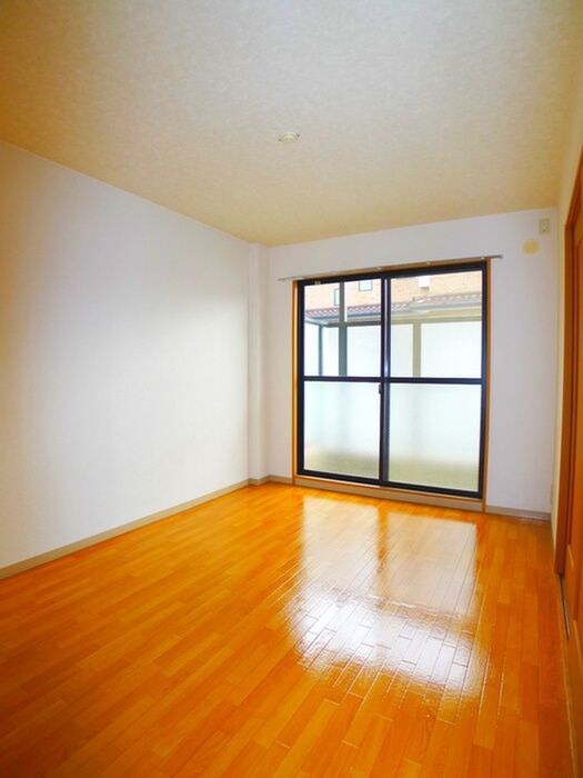 物件内観写真5　(居室)