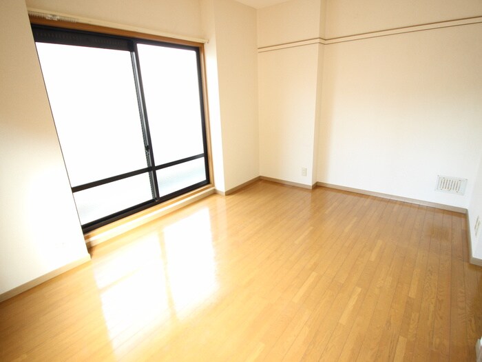 物件内観写真12　(居室)