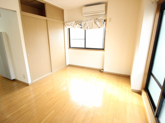 物件内観写真14　(居室)