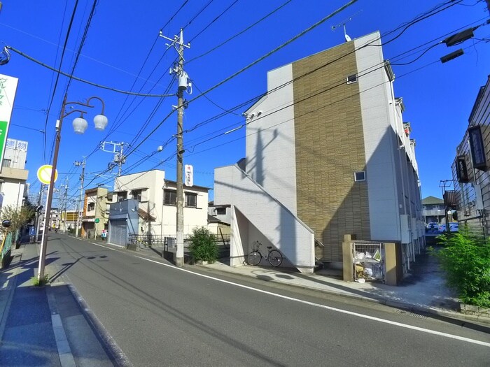 物件外観写真3　(周辺環境)