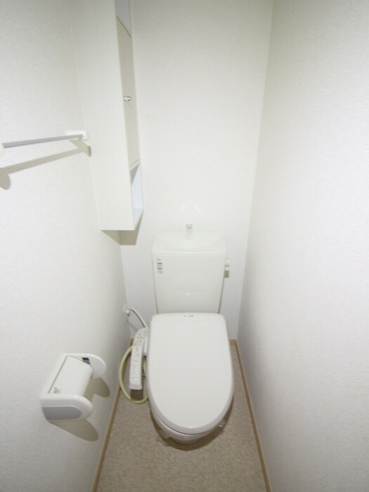 物件内観写真13　(トイレ)