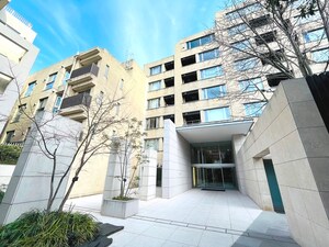 ミッドガーデン赤坂氷川(515)外観写真