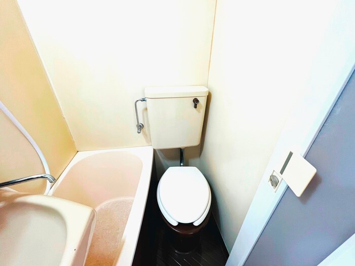 物件内観写真13　(トイレ)