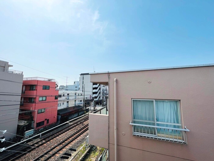 物件内観写真22　(室内からの展望)