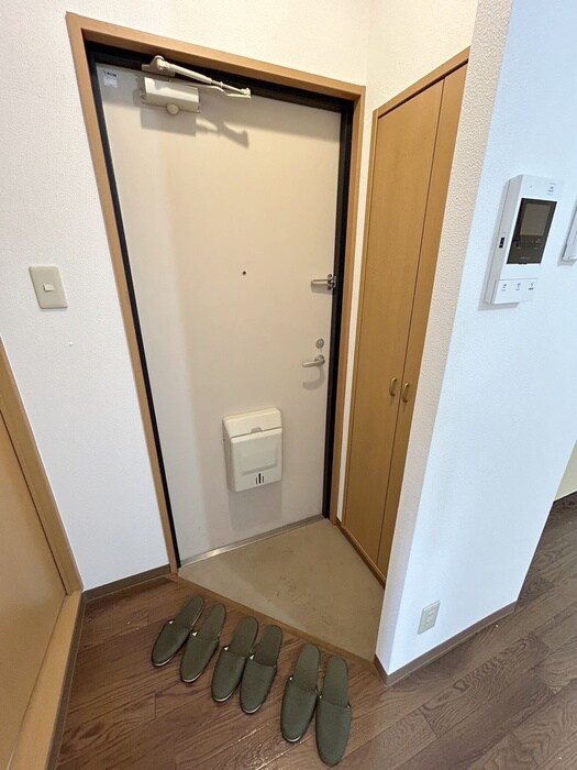 物件内観写真17　(廊下)