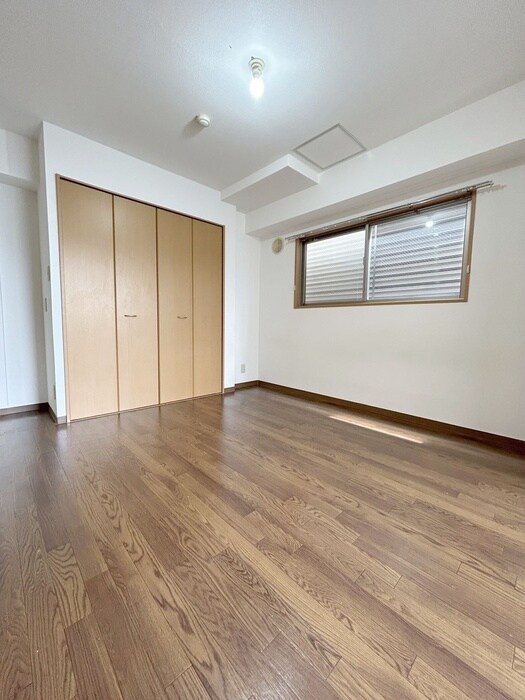 物件内観写真19　(居室)