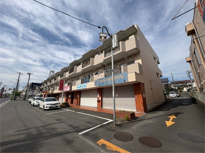 光栄マンションの物件外観写真