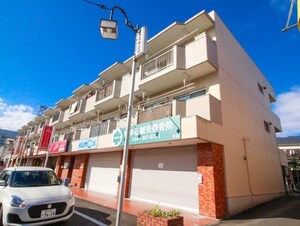 光栄マンション外観写真