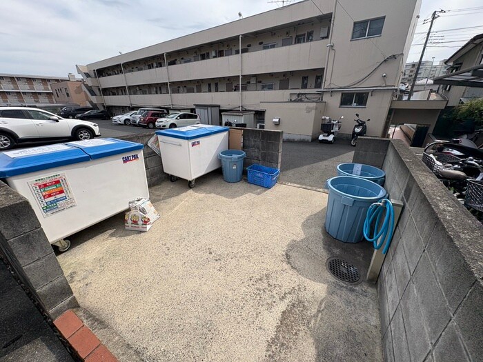 物件外観写真4　(建物設備)