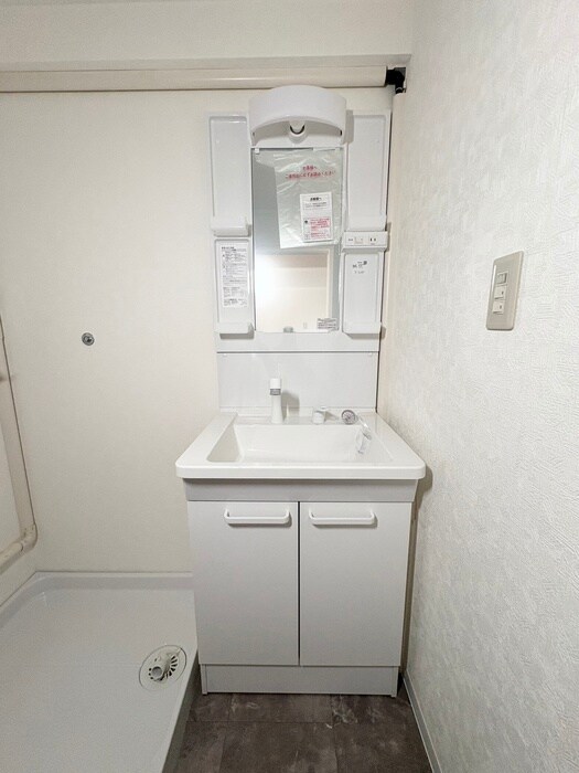 物件内観写真10　(洗面)