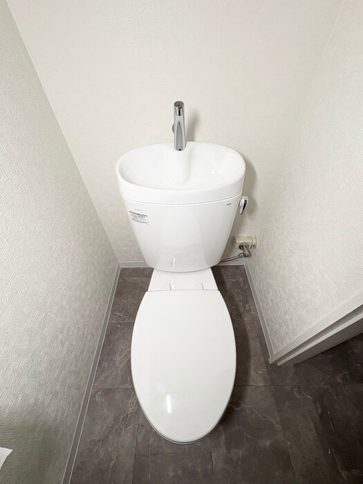 物件内観写真11　(トイレ)