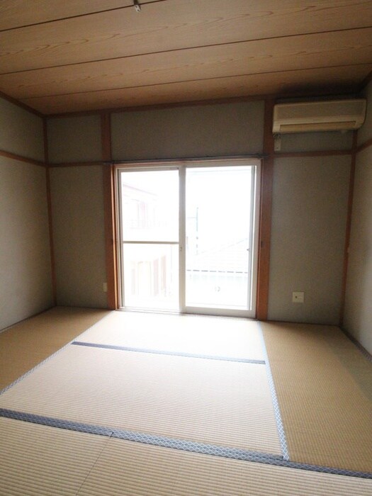 物件内観写真7　(居室)